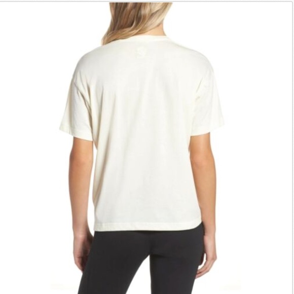 Reebok Elevated Tee Classic White Logo T-shirt - Picture 2 of 5